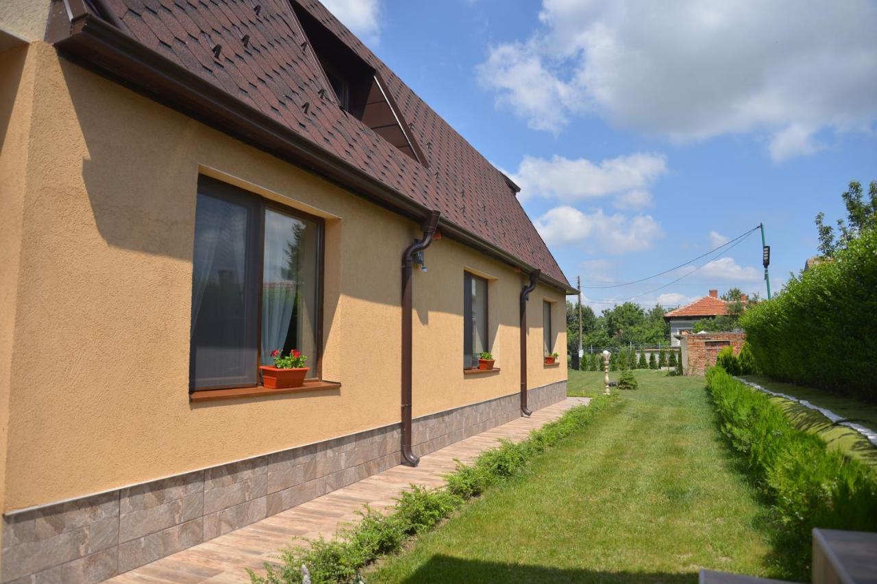 Guest House Erida Trastenik Exterior foto