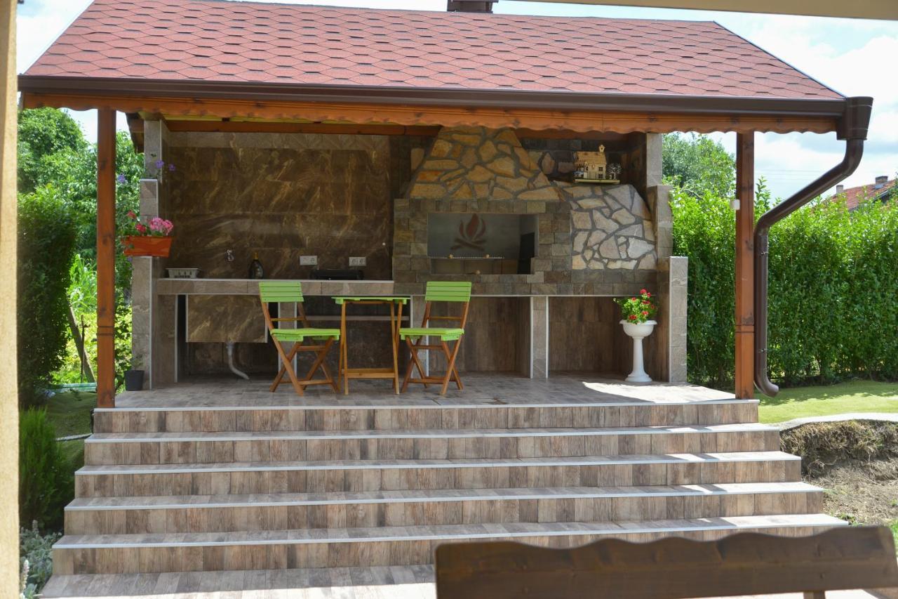 Guest House Erida Trastenik Exterior foto